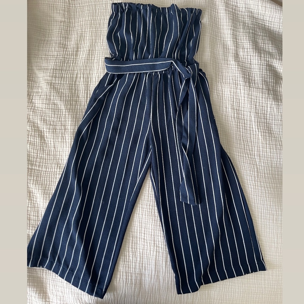 Navy blue & white romper with side tie. Capri length. Size S/M